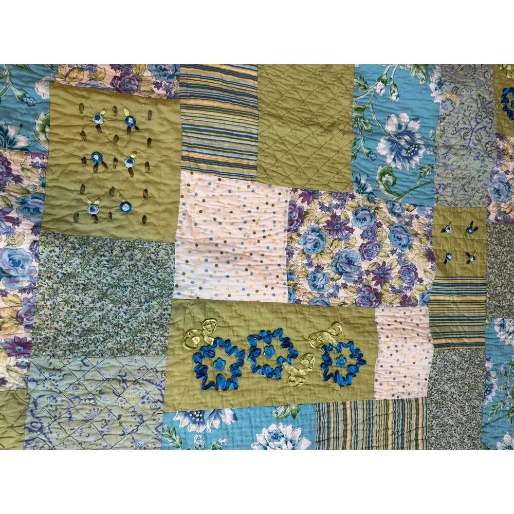 April Cornell Patchwork Quilt Cottage Throw Blanket Blue/Green Florals 51